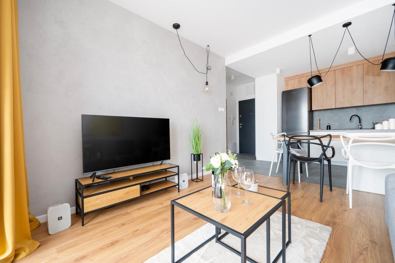 9Th Floor Lodz Manufaktura Apartments With Parking By Rentujemy Екстериор снимка